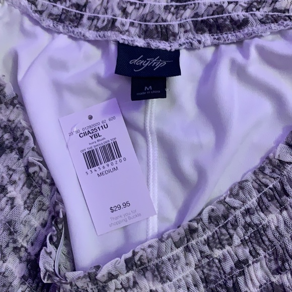 super cute print top - Picture 3 of 4